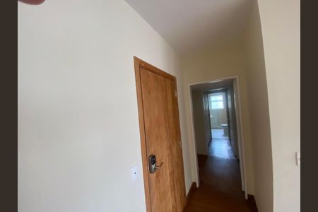 Apartamento à venda com 211m², 3 quartos e 2 vagas