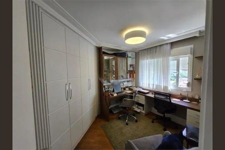 Apartamento à venda com 177m², 4 quartos e 4 vagas