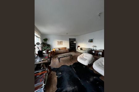 Apartamento para alugar com 3 quartos, 193m² em Higienópolis, São Paulo