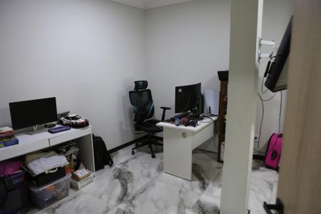 Casa à venda com 137m², 3 quartos e 1 vagaSuíte