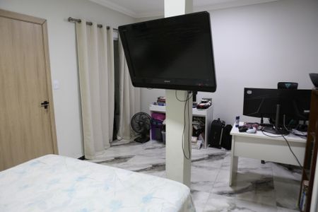 Casa à venda com 137m², 3 quartos e 1 vagaSuíte