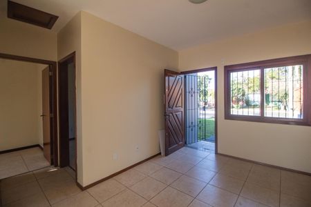 Casa à venda com 54m², 2 quartos e 2 vagasSala