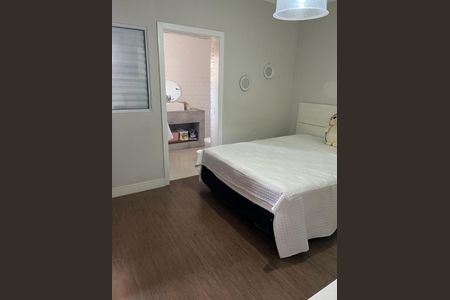 Casa à venda com 3 quartos, 250m² em Jardim da Gloria, São Paulo