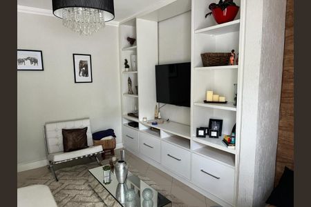 Casa à venda com 3 quartos, 250m² em Jardim da Gloria, São Paulo