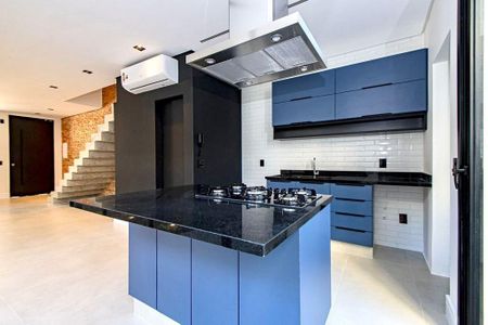Casa à venda com 130m², 3 quartos e 3 vagas