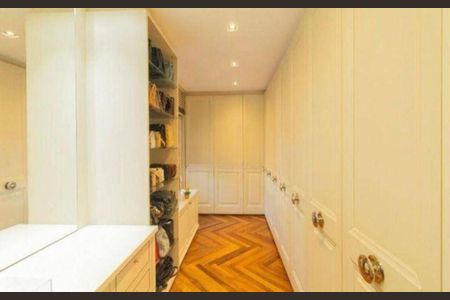 Apartamento à venda com 485m², 4 quartos e 5 vagas