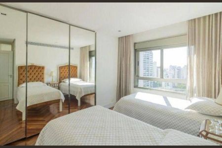 Apartamento à venda com 485m², 4 quartos e 5 vagas
