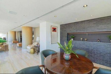 Apartamento à venda com 485m², 4 quartos e 5 vagas