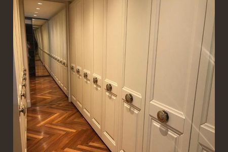 Apartamento à venda com 485m², 4 quartos e 5 vagas