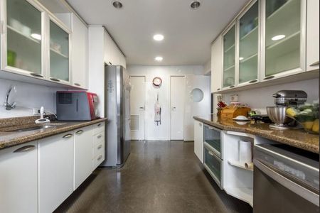 Apartamento à venda com 500m², 4 quartos e 6 vagas