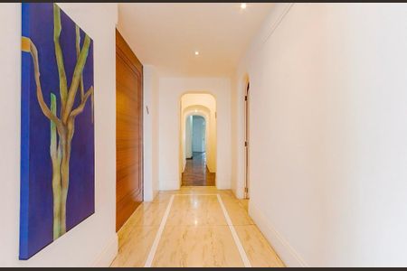 Apartamento à venda com 362m², 4 quartos e 4 vagas