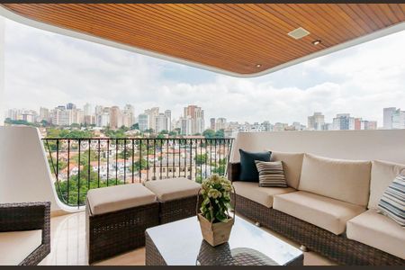 Apartamento à venda com 362m², 4 quartos e 4 vagas