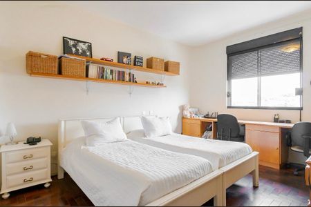 Apartamento à venda com 362m², 4 quartos e 4 vagas