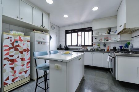 Apartamento à venda com 280m², 3 quartos e 3 vagas