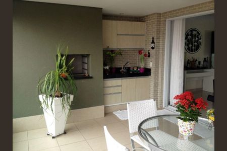 Apartamento à venda com 161m², 3 quartos e 3 vagas