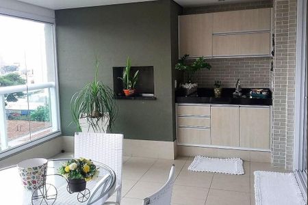 Apartamento à venda com 161m², 3 quartos e 3 vagas