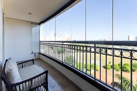 Apartamento à venda com 164m², 3 quartos e 3 vagas