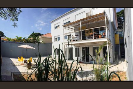 Casa à venda com 460m², 5 quartos e 4 vagas