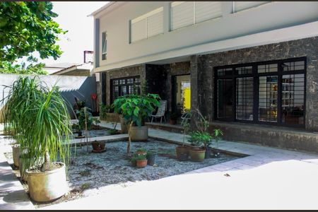 Casa à venda com 460m², 5 quartos e 4 vagas