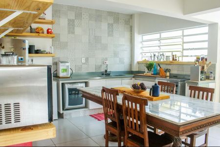 Casa à venda com 460m², 5 quartos e 4 vagas