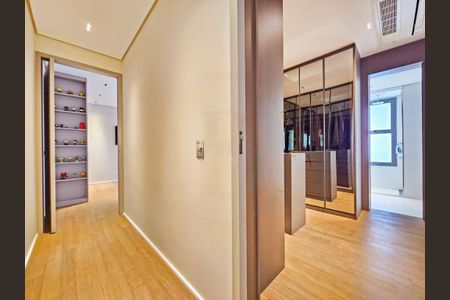 Apartamento à venda com 328m², 3 quartos e 4 vagas