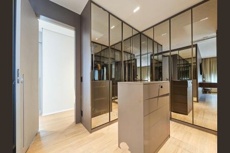 Apartamento à venda com 328m², 3 quartos e 4 vagas