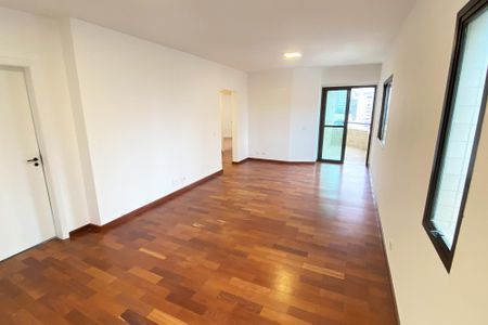 Apartamento à venda com 101m², 3 quartos e 2 vagas Apartamento à venda com 101m², 3 quartos e 2 vagasSala