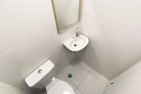 Apartamento à venda com 101m², 3 quartos e 2 vagas Apartamento à venda com 101m², 3 quartos e 2 vagasBanheiro de Serviço