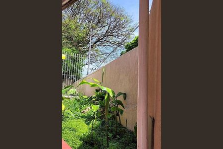 Casa à venda com 117m², 3 quartos e 2 vagas