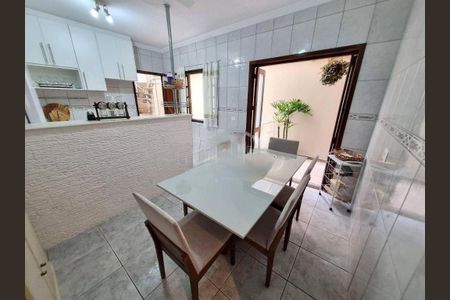 Casa à venda com 3 quartos, 280m² em Vila Gomes, São Paulo