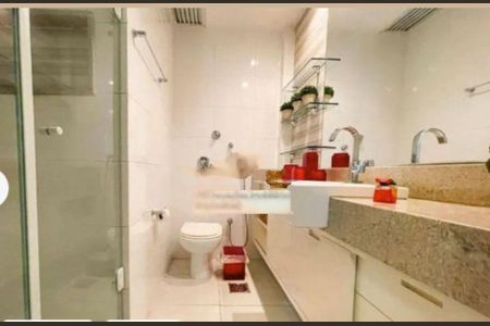Apartamento à venda com 80m², 2 quartos e 1 vaga