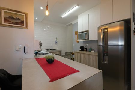 Apartamento à venda com 106m², 2 quartos e 2 vagasCozinha