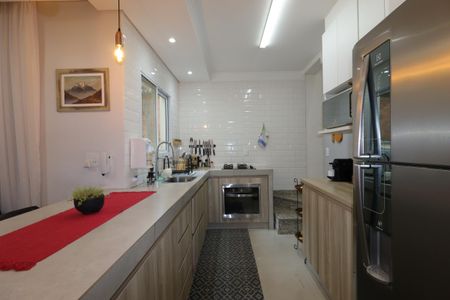 Apartamento à venda com 106m², 2 quartos e 2 vagasCozinha