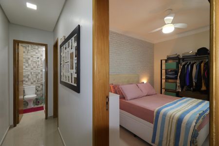 Apartamento à venda com 106m², 2 quartos e 2 vagasCorredor