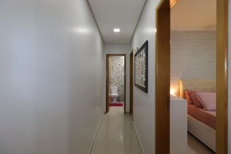 Apartamento à venda com 106m², 2 quartos e 2 vagasCorredor