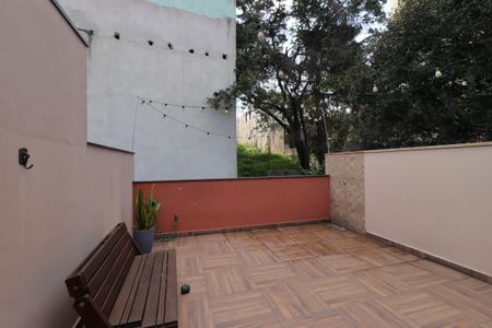 Apartamento à venda com 106m², 2 quartos e 2 vagasQuintal