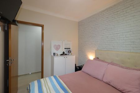 Apartamento à venda com 106m², 2 quartos e 2 vagasQuarto 2