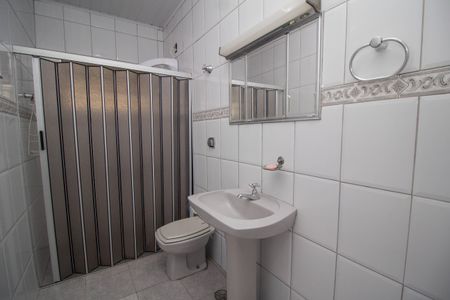 Banheiro de apartamento para alugar com 1 quarto, 54m² em Vila Albertina, São Paulo