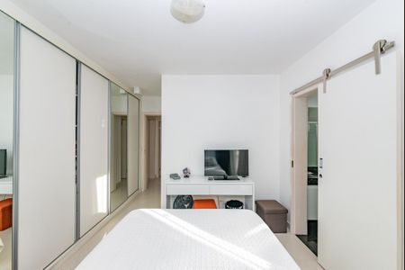 Apartamento à venda com 101m², 3 quartos e 2 vagasSuíte