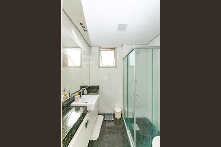 Apartamento à venda com 101m², 3 quartos e 2 vagasBanheiro da Suíte