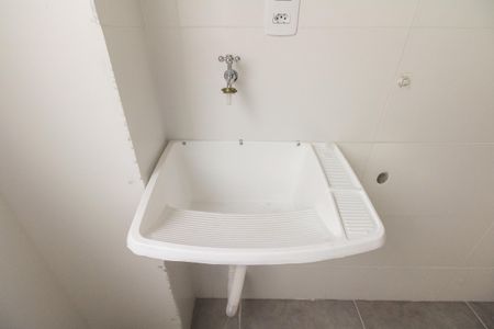 Apartamento à venda com 43m², 2 quartos e sem vaga Apartamento à venda com 43m², 2 quartos e sem vagaÁrea de Serviço