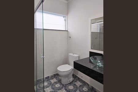 Casa à venda com 275m², 3 quartos e 2 vagasBanheiro - Suíte