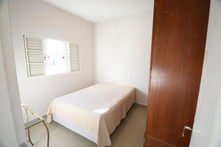 Casa à venda com 100m², 3 quartos e 1 vagaQuarto 1