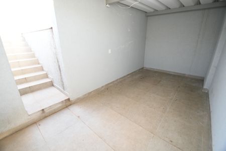 Casa à venda com 100m², 3 quartos e 1 vagaGaragem