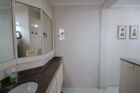 Apartamento para alugar com 160m², 3 quartos e 3 vagasLavabo
