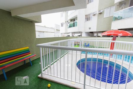 Apartamento à venda com 60m², 2 quartos e 1 vaga Apartamento à venda com 60m², 2 quartos e 1 vagaÁrea comum - Piscina