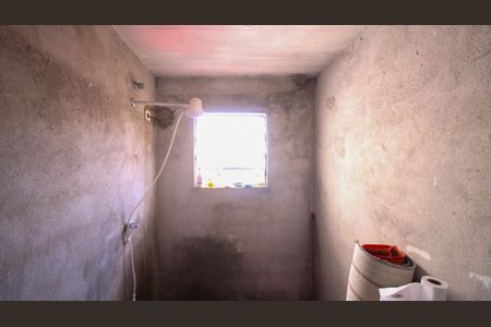 Casa para alugar com 85m², 2 quartos e 1 vaga Casa para alugar com 85m², 2 quartos e 1 vagaBanheiro Social