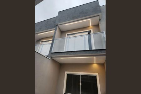 Casa à venda com 135m², 2 quartos e 2 vagas