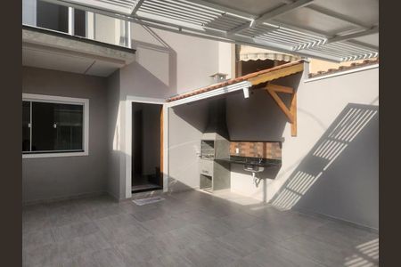 Casa à venda com 135m², 2 quartos e 2 vagas