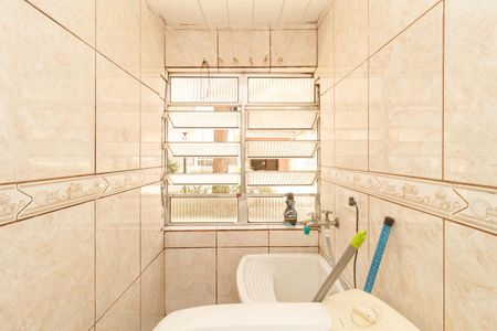 Apartamento à venda com 65m², 3 quartos e sem vaga Apartamento à venda com 65m², 3 quartos e sem vagaÁrea de Serviço